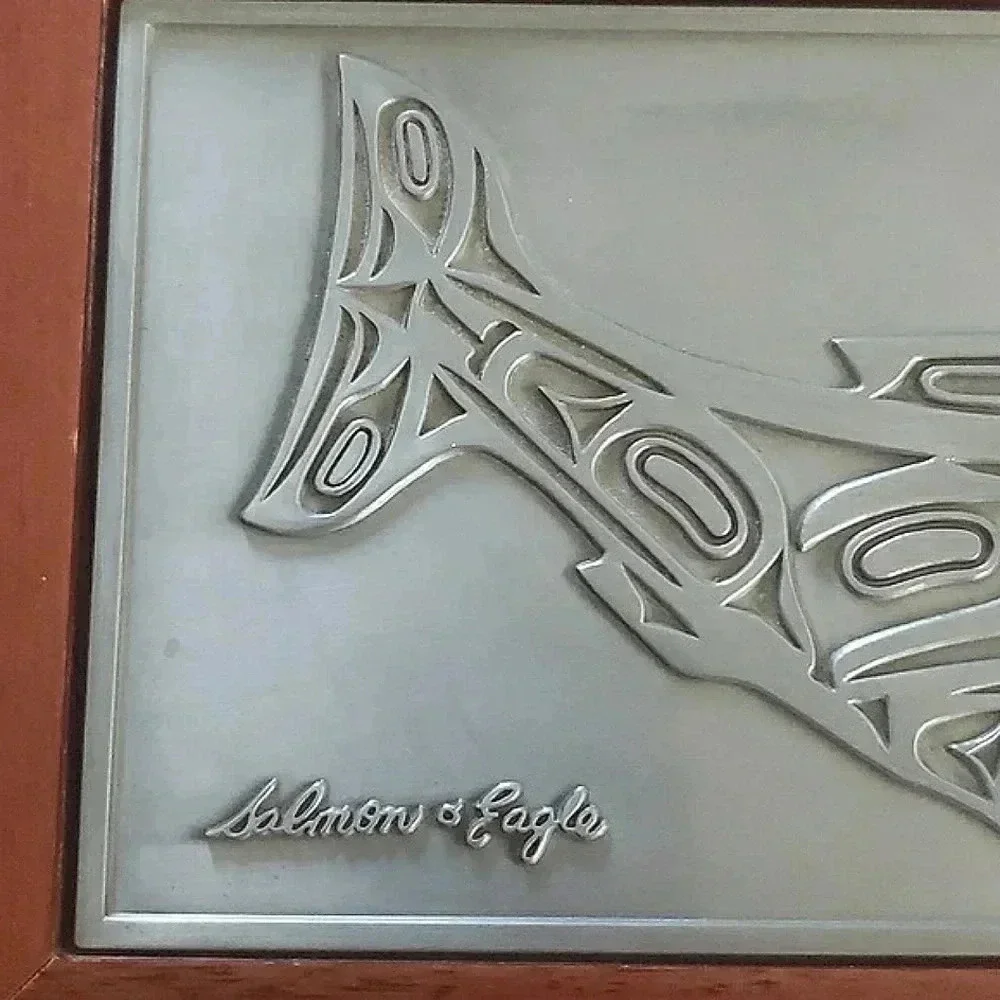 Vintage Roxana Leask Inuit Native Tribal Pewter Wood Inlay Salmon Eagle Box